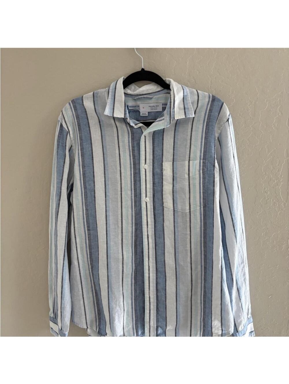 Old Navy Blue and White Striped Button Down Shirt